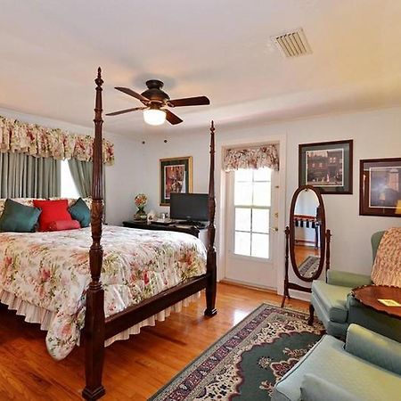 Sabal Palm House Bed And Breakfast Lake Worth Beach Pokój zdjęcie